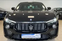 Maserati Levante din 2022 cu 13.491 km - oferta MAS171143 - foto 3