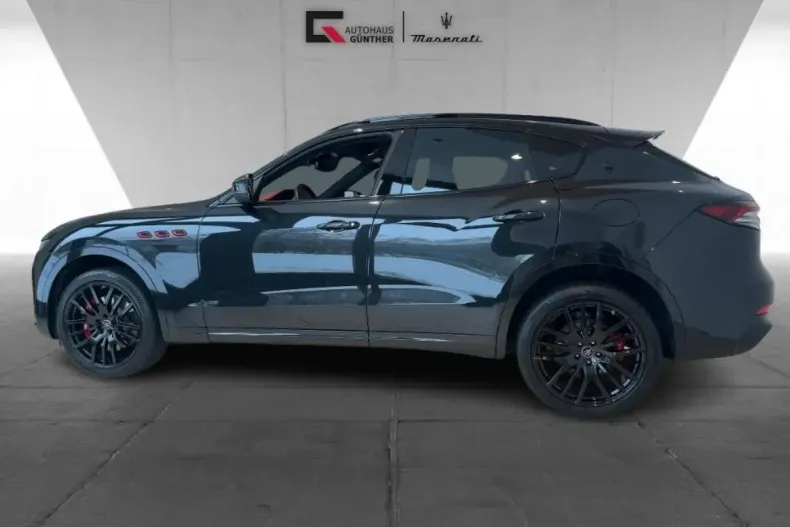 Maserati Levante din 2022 cu 54.185 km - oferta MAS171144 - foto 2