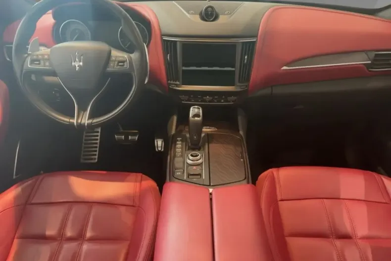 Maserati Levante din 2022 cu 54.185 km - oferta MAS171144 - foto 5