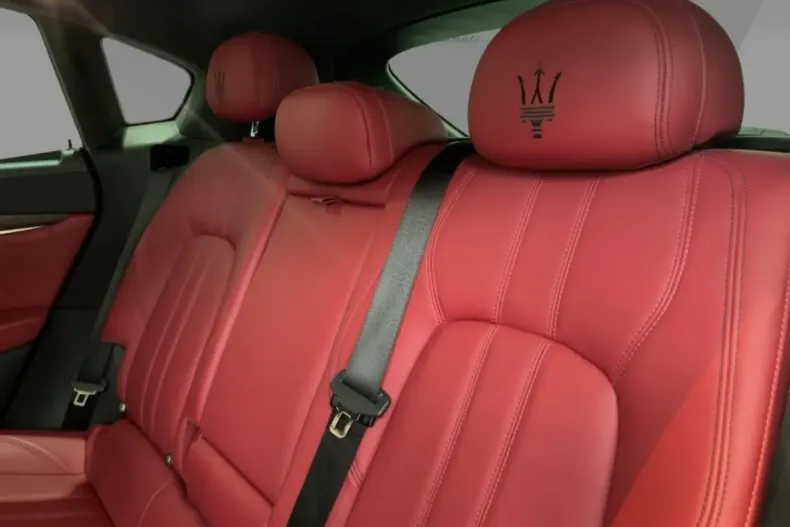 Maserati Levante din 2022 cu 54.185 km - oferta MAS171144 - foto 7