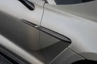 Aston Martin DBX din 2023 cu 25.500 km - oferta AST171146 - foto 19