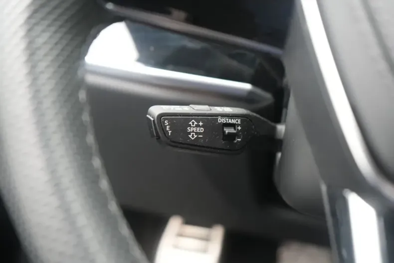 Audi A8 din 2022 cu 32.490 km - oferta AUD171147 - foto 11