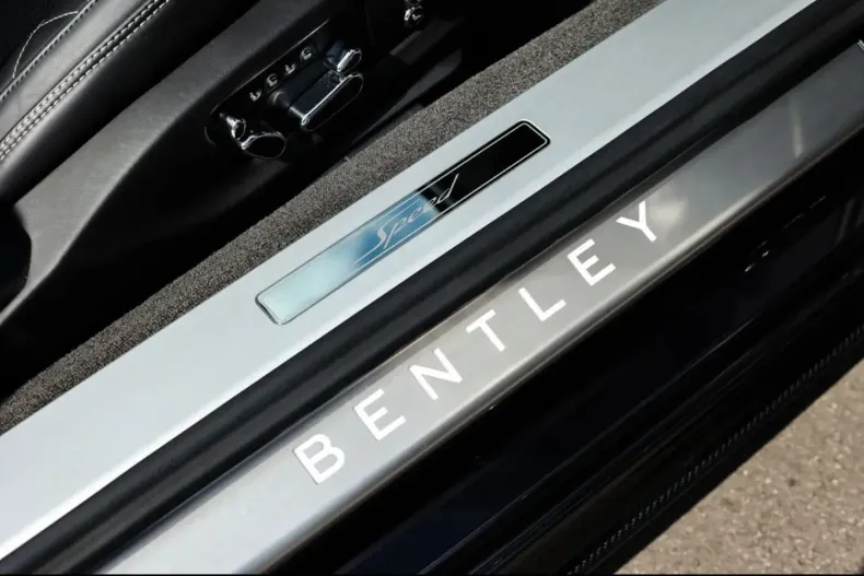 Bentley Continental GTC din 2022 cu 26.000 km - oferta BEN171149 - foto 21