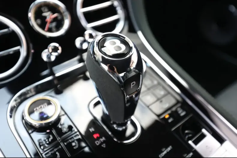 Bentley Continental din 2023 cu 8.960 km - oferta BEN171150 - foto 24