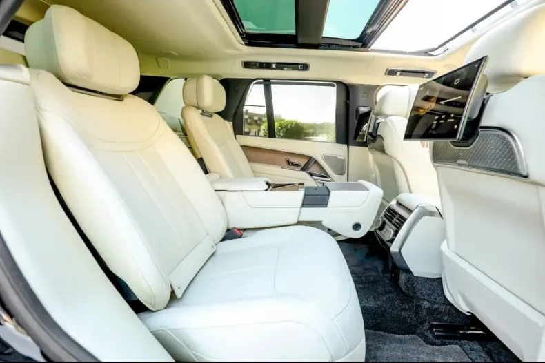 Land Rover Range Rover din 2022 cu 31.530 km - oferta LAN171151 - foto 17