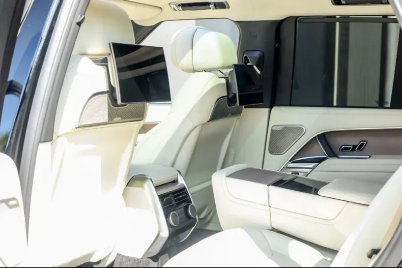 Land Rover Range Rover din 2022 cu 31.530 km - oferta LAN171151 - foto 18