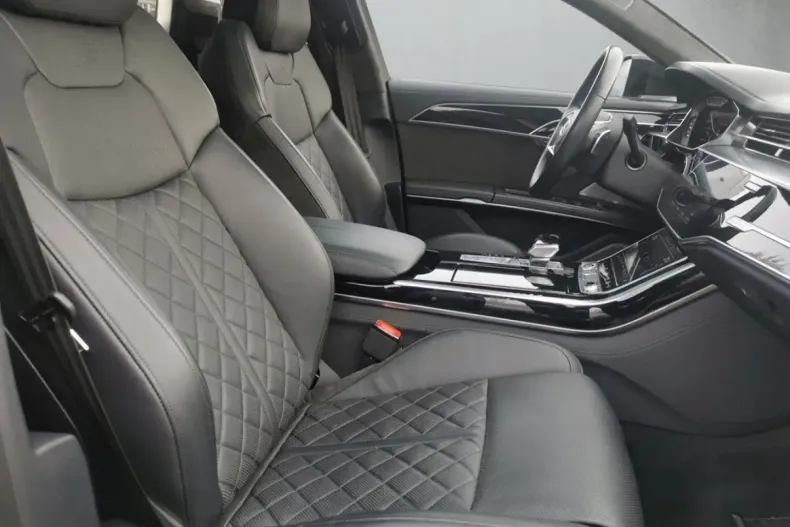 Audi A8 din 2021 cu 50.595 km - oferta AUD171155 - foto 13