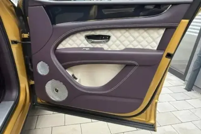 Bentley Bentayga din 2021 cu 65.000 km - oferta BEN171157 - foto 8