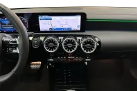 Mercedes-Benz CLA 220 din 2024 cu 5.843 km - oferta MER171158 - foto 14