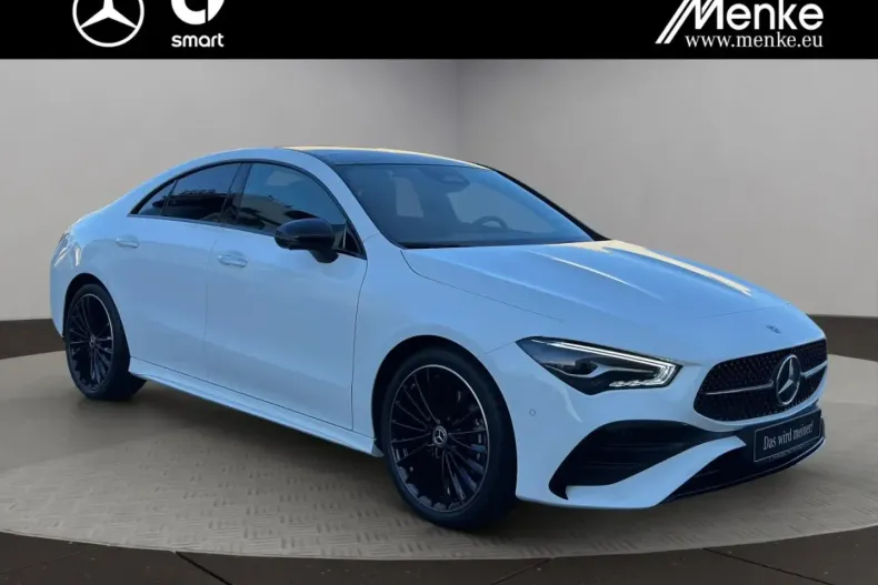 Mercedes-Benz CLA 200 din 2024 cu 9.316 km - oferta MER171159 - foto 1