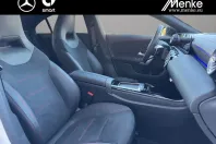 Mercedes-Benz CLA 200 din 2024 cu 9.316 km - oferta MER171159 - foto 6