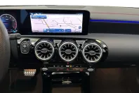 Mercedes-Benz CLA 200 din 2024 cu 27.297 km - oferta MER171160 - foto 14