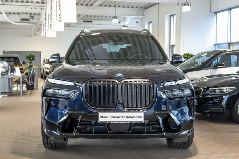 BMW X7 din 2023 cu 46.300 km - oferta BMW171164 - foto 1