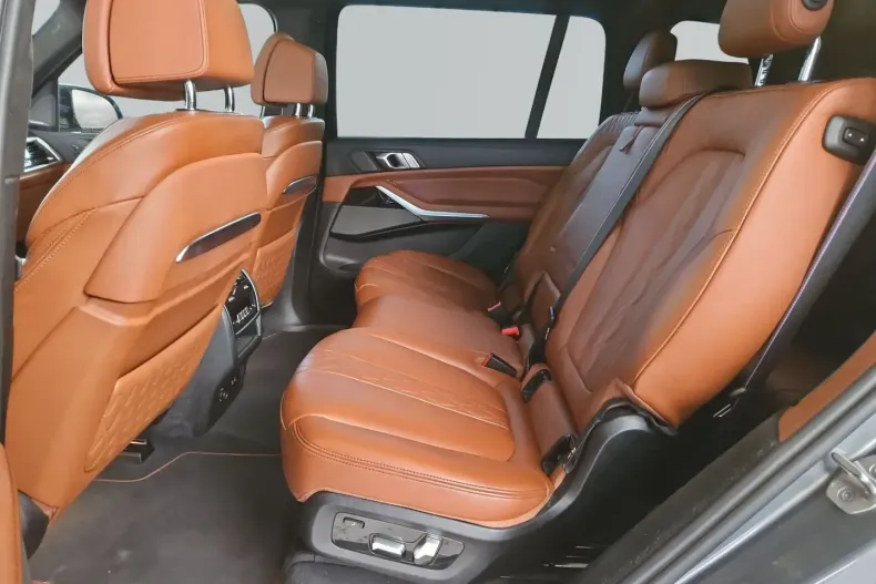 BMW X7 M60 din 2022 cu 53.497 km - oferta BMW171165 - foto 8