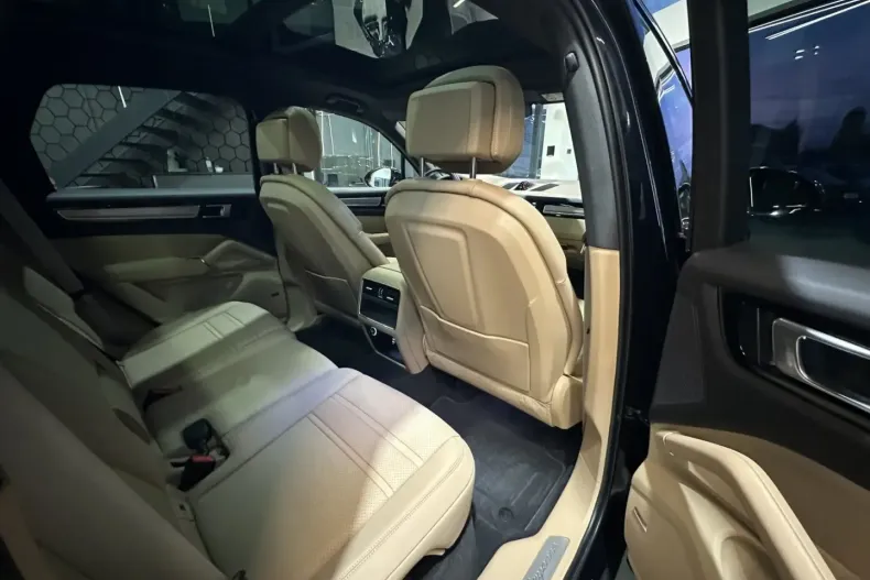 Porsche Cayenne din 2022 cu 82.500 km - oferta POR171171 - foto 16