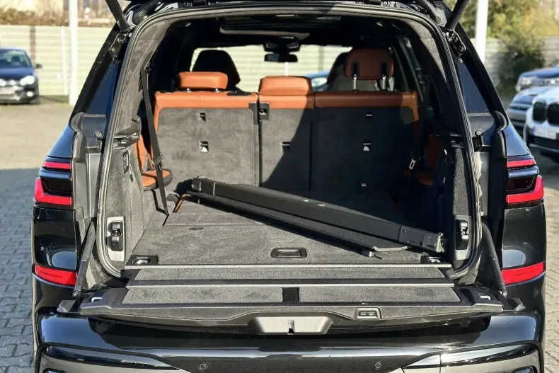 BMW X7 M60 din 2024 cu 25.750 km - oferta BMW171172 - foto 7