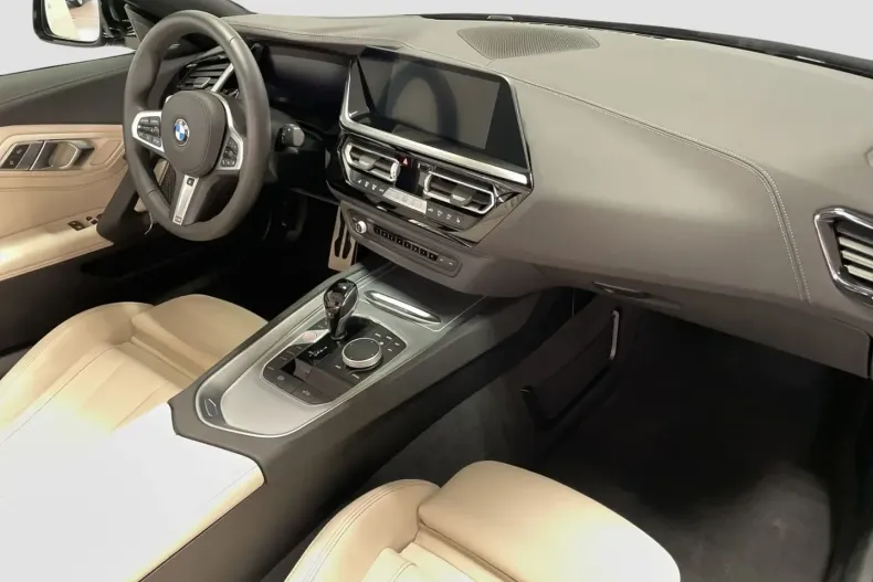 BMW Z4 M40 din 2024 cu 4.479 km - oferta BMW171195 - foto 8