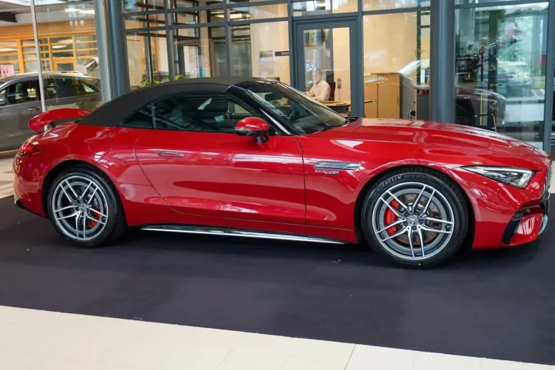 Mercedes-Benz SL 55 AMG din 2022 cu 5.320 km - oferta MER171201 - foto 3