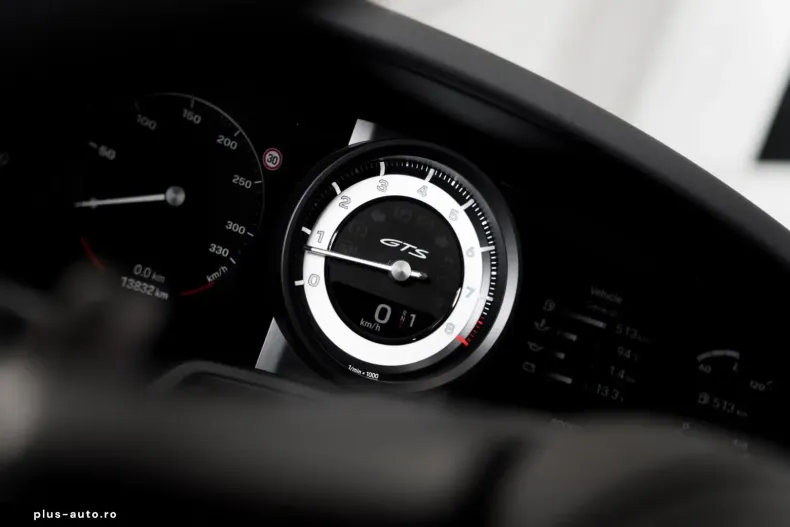 Porsche 992 din 2024 cu 13.831 km - oferta POR171203 - foto 38