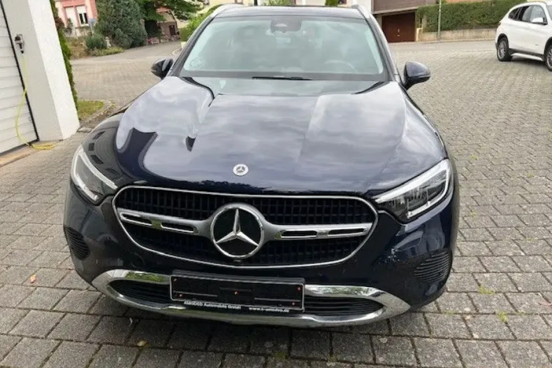 Mercedes-Benz GLC 300 din 2023 cu 47.750 km - oferta MER171213 - foto 2
