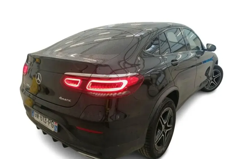 Mercedes-Benz GLC 300 din 2023 cu 22.061 km - oferta MER171214 - foto 4