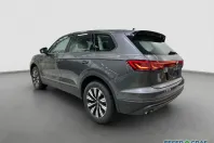 Volkswagen Touareg din 2025 cu 19.018 km - oferta VOL171221 - foto 2