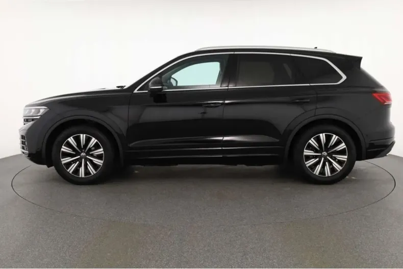 Volkswagen Touareg din 2024 cu 22.602 km - oferta VOL171222 - foto 4
