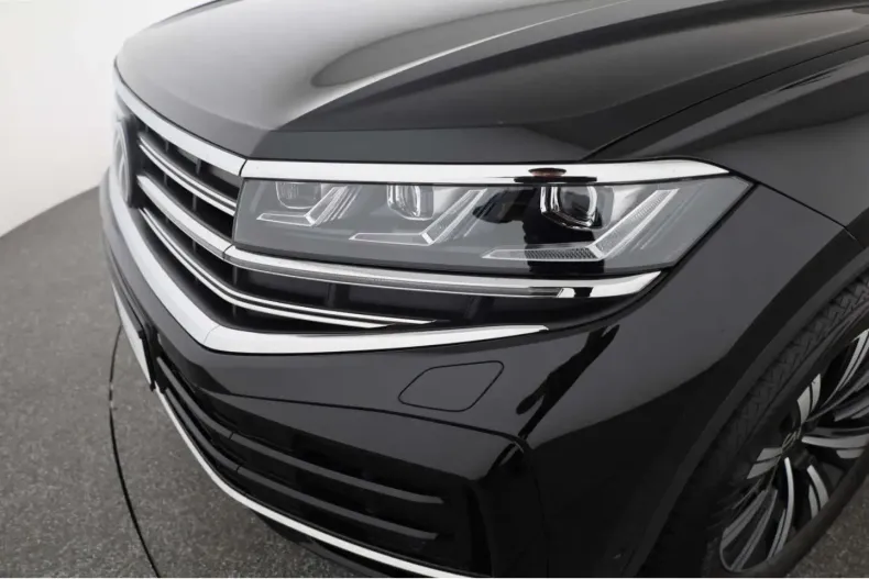 Volkswagen Touareg din 2024 cu 22.602 km - oferta VOL171222 - foto 6