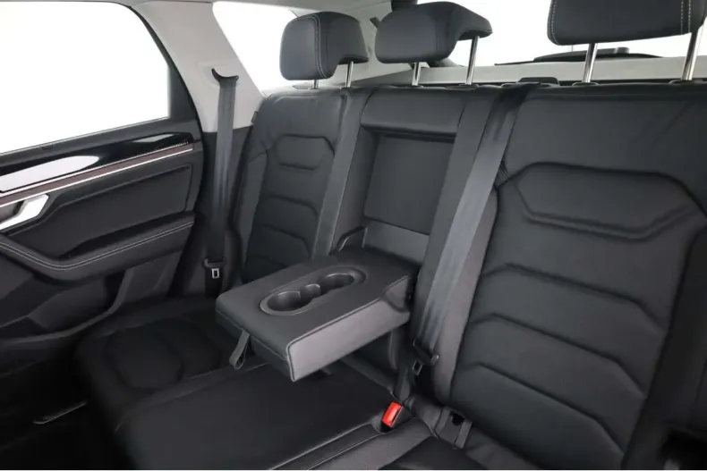 Volkswagen Touareg din 2024 cu 22.602 km - oferta VOL171222 - foto 10