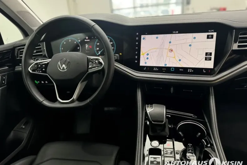 Volkswagen Touareg din 2024 cu 23.168 km - oferta VOL171223 - foto 10