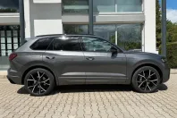 Volkswagen Touareg din 2024 cu 16.850 km - oferta VOL171225 - foto 4