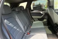 Volkswagen Touareg din 2024 cu 16.850 km - oferta VOL171225 - foto 18