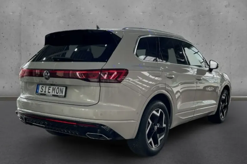 Volkswagen Touareg din 2025 cu 24.868 km - oferta VOL171226 - foto 4