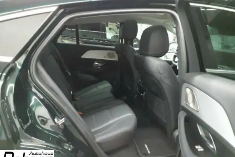 Mercedes-Benz GLE 400 din 2024 cu 16.400 km - oferta MER171231 - foto 10