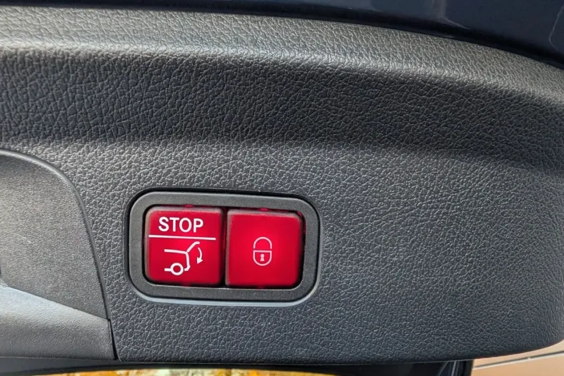 Mercedes-Benz GLE 400 din 2023 cu 50.747 km - oferta MER171234 - foto 11