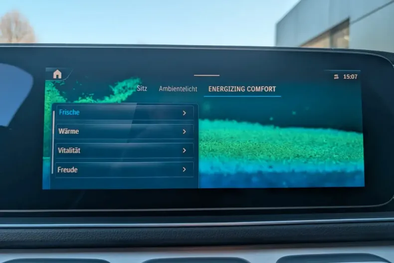 Mercedes-Benz GLE 400 din 2023 cu 50.747 km - oferta MER171234 - foto 22