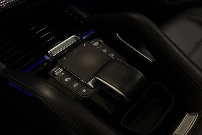 Mercedes-Benz GLE 400 din 2024 cu 44.268 km - oferta MER171240 - foto 15