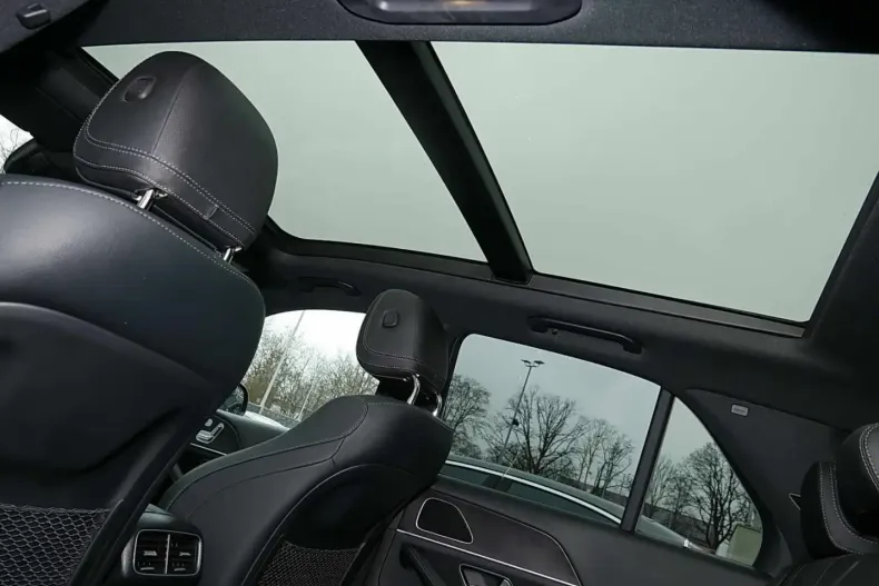 Mercedes-Benz GLE 400 din 2023 cu 30.104 km - oferta MER171241 - foto 8