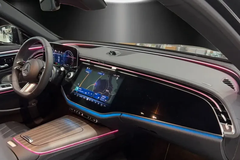 Mercedes-Benz E 400 din 2023 cu 23.589 km - oferta MER171251 - foto 7