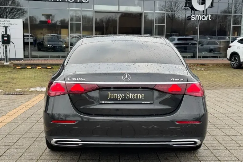 Mercedes-Benz E 400 din 2024 cu 62.653 km - oferta MER171258 - foto 4