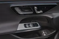 Mercedes-Benz E 400 din 2024 cu 3.253 km - oferta MER171260 - foto 9