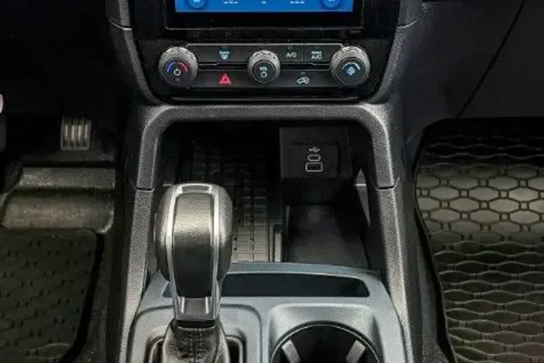 Ford Ranger din 2024 cu 39.500 km - oferta FOR171271 - foto 13