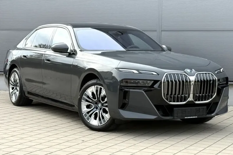 BMW i7 din 2023 cu 9.713 km - oferta BMW171280 - foto 2