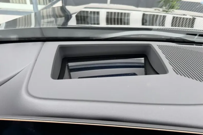 BMW 530 din 2025 cu 6.300 km - oferta BMW171283 - foto 10