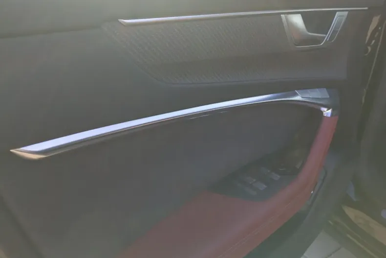 Audi S6 din 2022 cu 66.400 km - oferta AUD171286 - foto 10