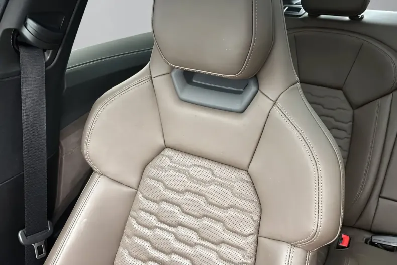 Audi e-tron GT din 2022 cu 44.127 km - oferta AUD171287 - foto 8