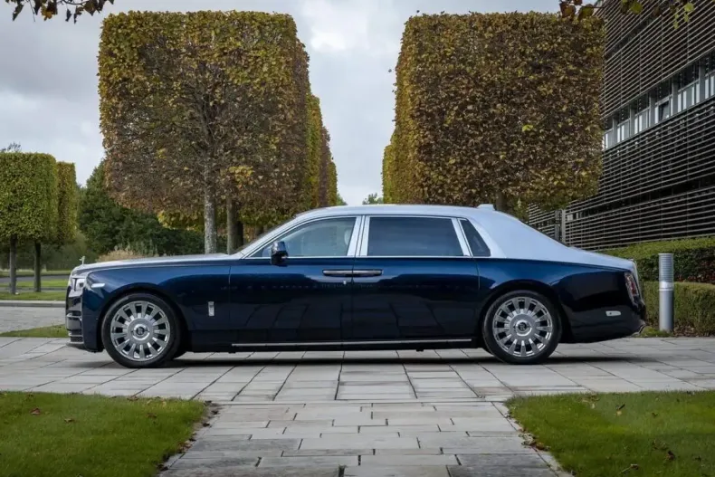 Rolls-Royce Phantom din 2021 cu 16.900 km - oferta ROL171292 - foto 3