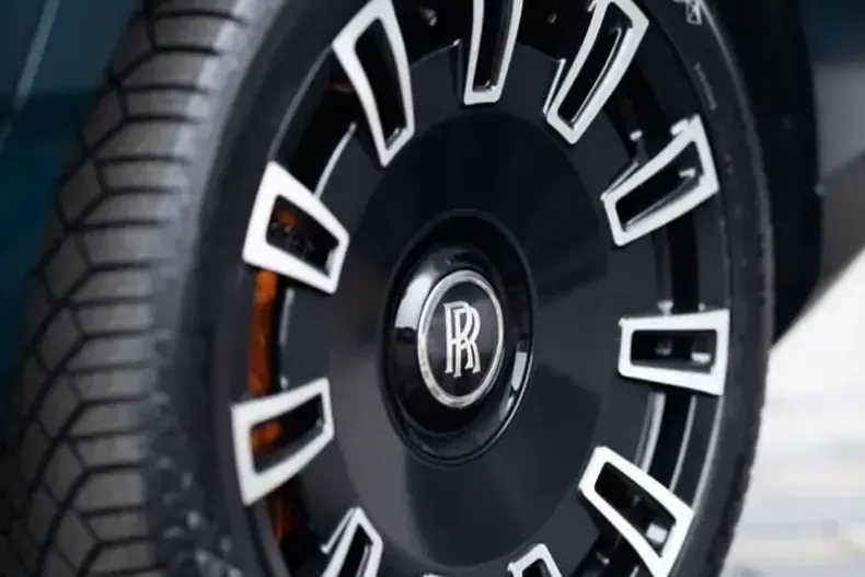 Rolls-Royce Cullinan din 2022 cu 11.500 km - oferta ROL171294 - foto 9