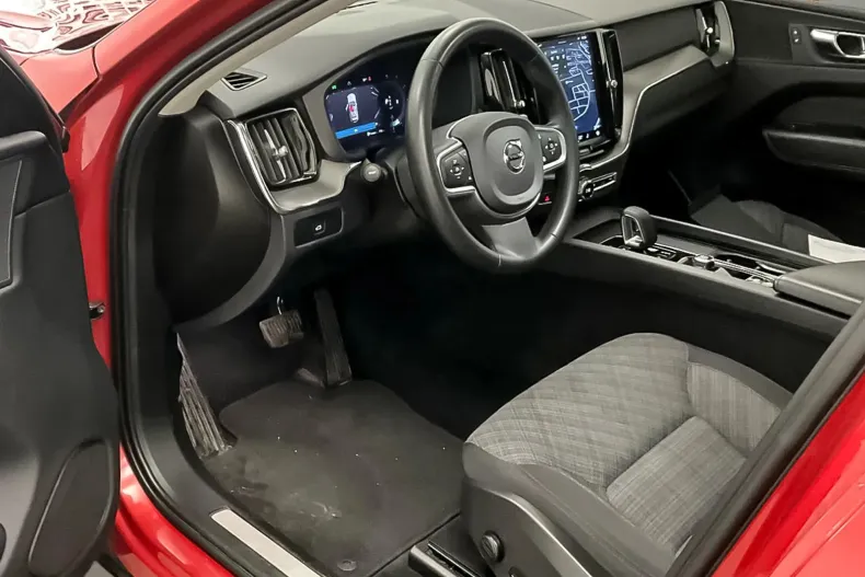 Volvo XC60 din 2022 cu 109.000 km - oferta VOL171298 - foto 6