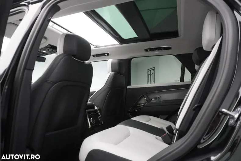 Land Rover Range Rover Sport din 2023 cu 56.686 km - oferta LAN171301 - foto 9